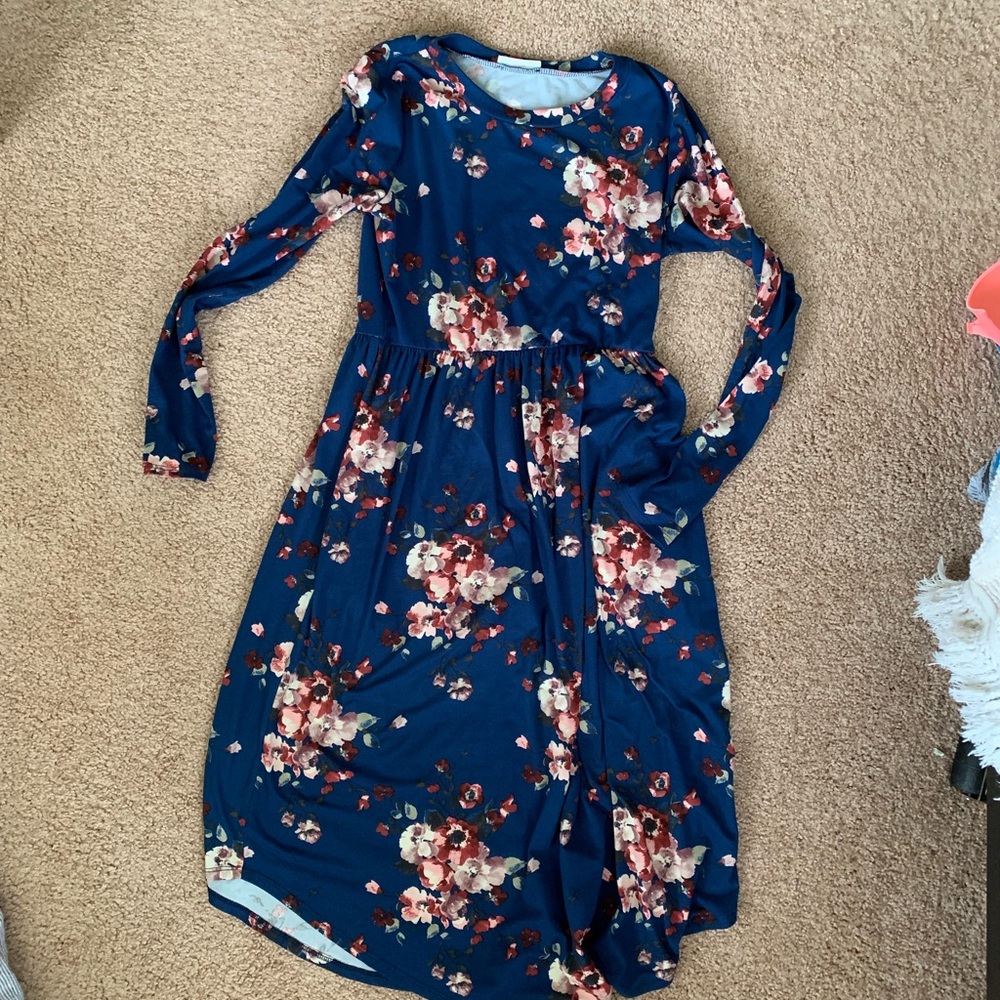 Midi length floral dress. Bump friendly